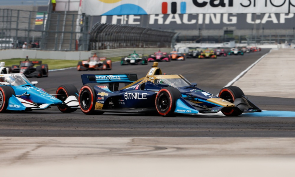 How to Check Huroob Status Online 2016 